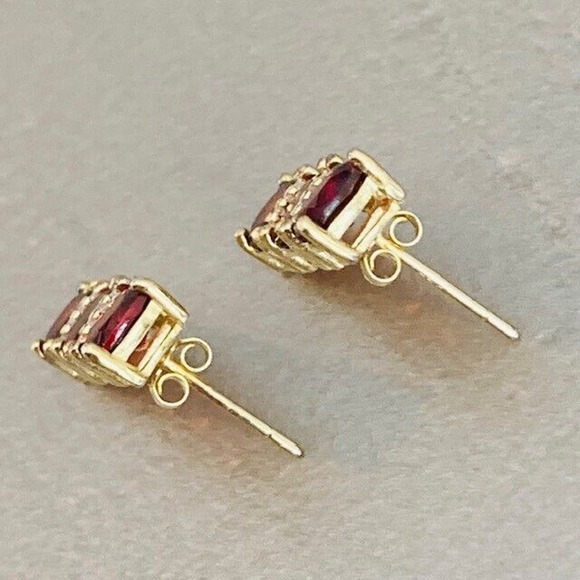 NWOT $399 Cabernet Garnet Stauer Three Stone Cushion Cut Sterling 925 Earrings - Picture 7 of 9